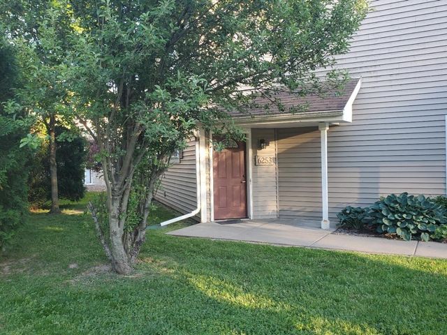 6253 Middleton Spring Drive Common, Middleton, WI 53562