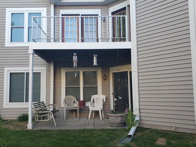 6253 Middleton Spring Drive Common, Middleton, WI 53562