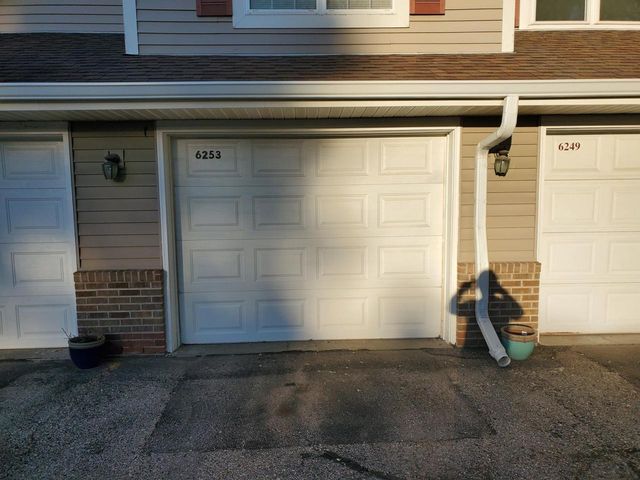 6253 Middleton Spring Drive Common, Middleton, WI 53562