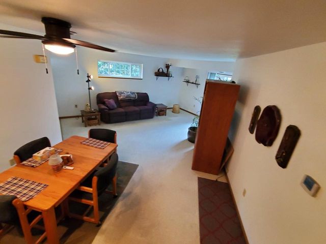 6253 Middleton Spring Drive Common, Middleton, WI 53562