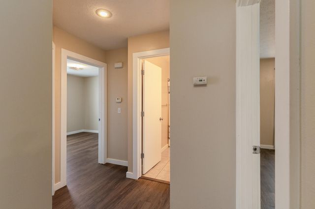 795 S Natalie Avenue, Springfield, MO 65802