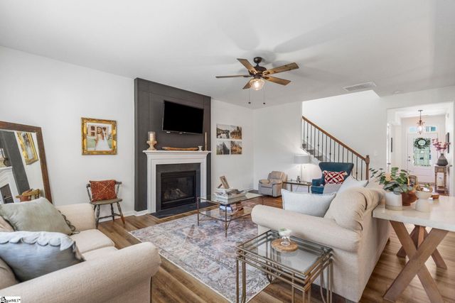 564 Pollyanna Drive, Greenville, SC 29605