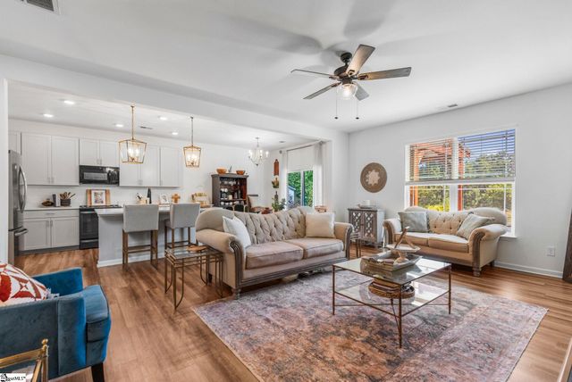 564 Pollyanna Drive, Greenville, SC 29605