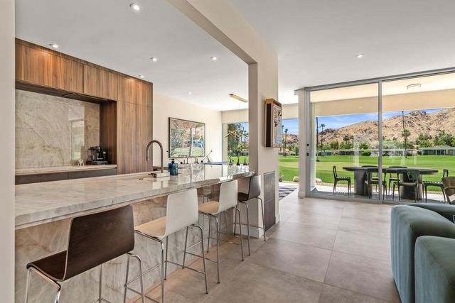 133 Desert Lakes Drive, Palm Springs, CA 92264