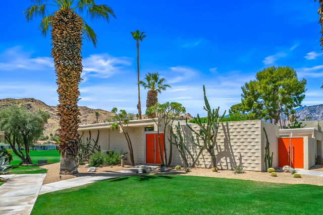 133 Desert Lakes Drive, Palm Springs, CA 92264