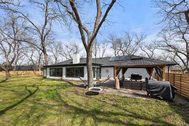 5502 Wedgefield Lane, Granbury, TX 76049