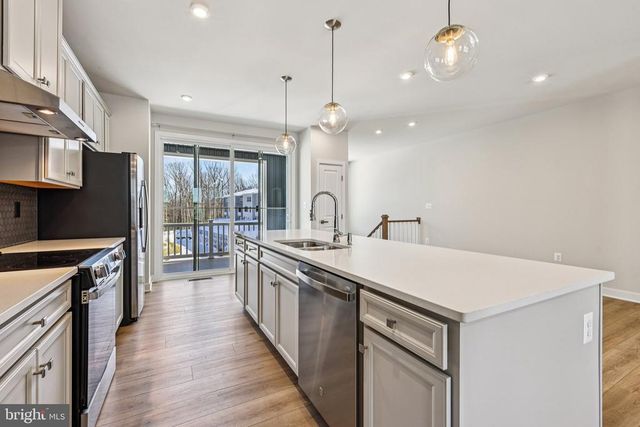 9389 EDENDERRY DR, Fredericksburg, VA 22408