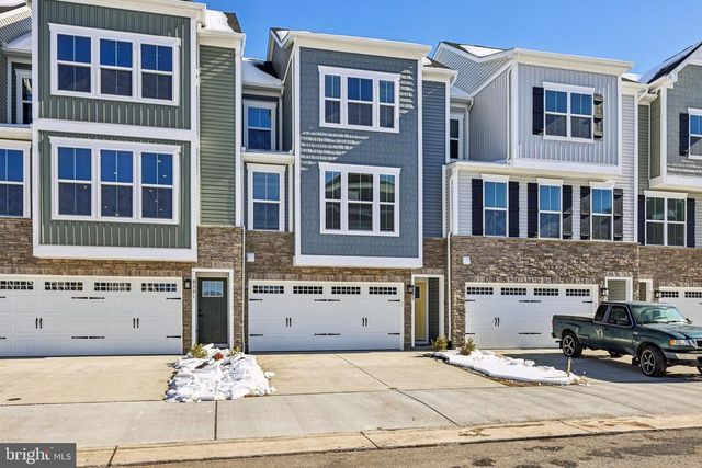 9389 EDENDERRY DR, Fredericksburg, VA 22408