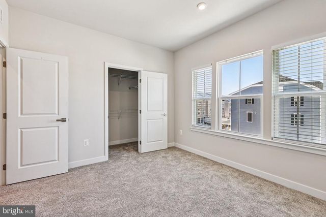 9389 EDENDERRY DR, Fredericksburg, VA 22408