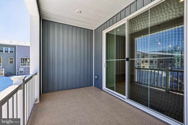 9389 EDENDERRY DR, Fredericksburg, VA 22408