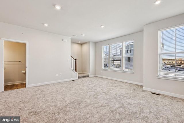 9389 EDENDERRY DR, Fredericksburg, VA 22408