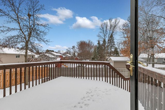 202 10th Street N, Sartell, MN 56377