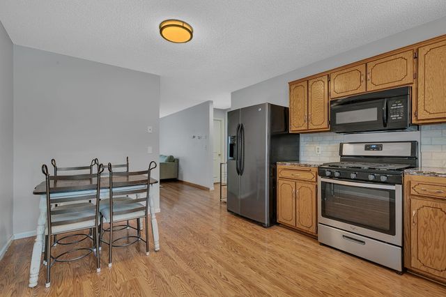 202 10th Street N, Sartell, MN 56377