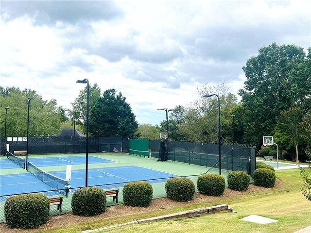 120 CROFTWOOD Court, Johns Creek, GA 30097