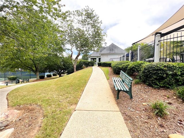 120 CROFTWOOD Court, Johns Creek, GA 30097