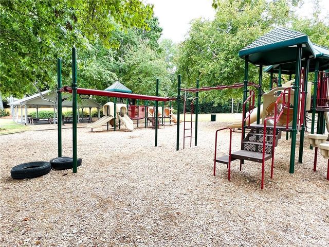 120 CROFTWOOD Court, Johns Creek, GA 30097