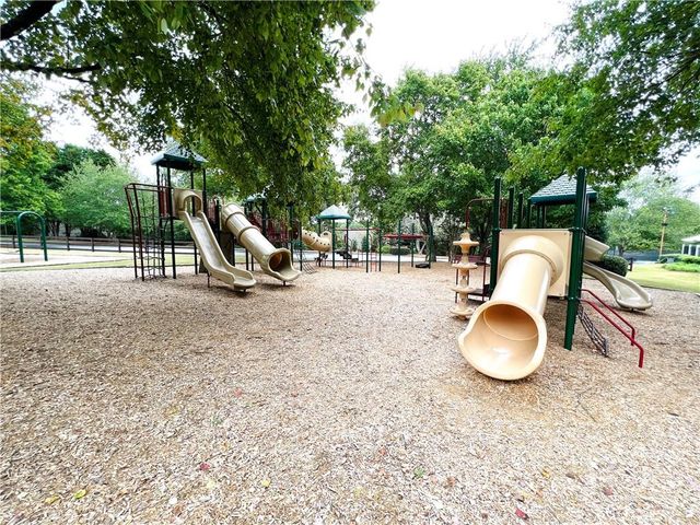 120 CROFTWOOD Court, Johns Creek, GA 30097