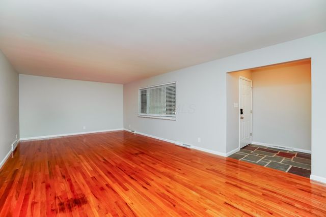 9548 Brookside Drive, Pickerington, OH 43147