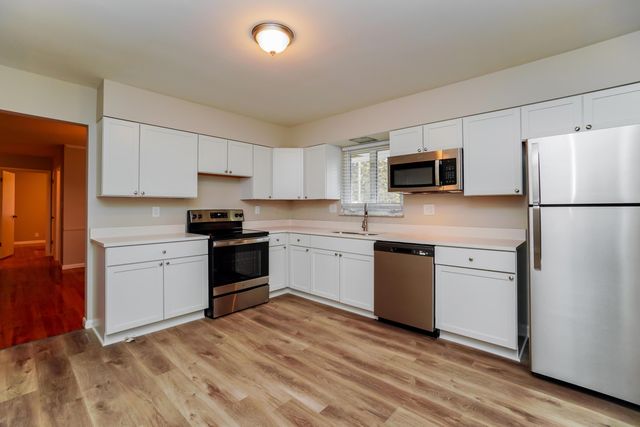 9548 Brookside Drive, Pickerington, OH 43147