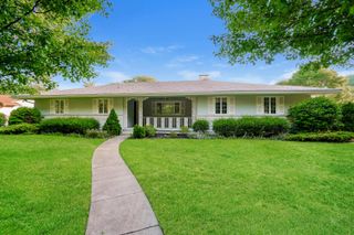 9548 Brookside Drive, Pickerington, OH 43147