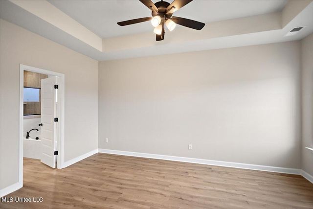 6579 E John Hamilton Way, Olive Branch, MS 38654