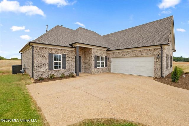 6579 E John Hamilton Way, Olive Branch, MS 38654