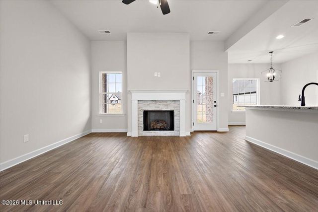 6579 E John Hamilton Way, Olive Branch, MS 38654