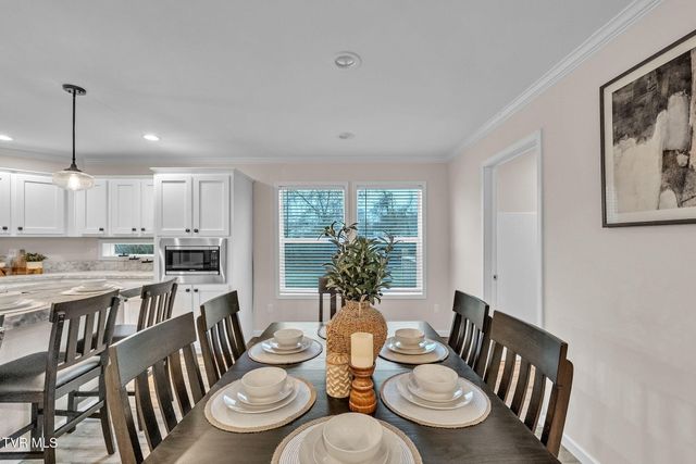 18416 Fortunes Way, Abingdon, VA 24210