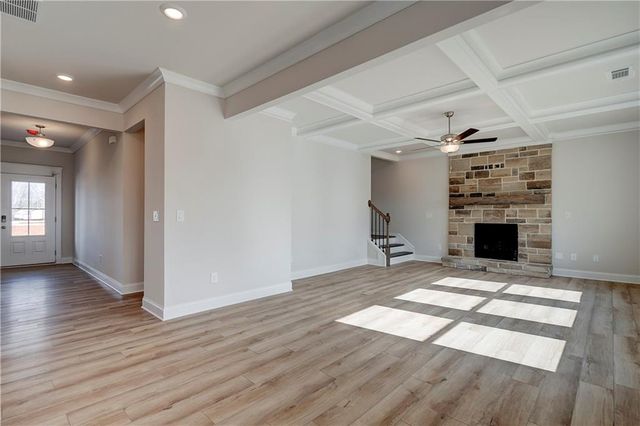 646 Winding Rose Drive, Hoschton, GA 30548