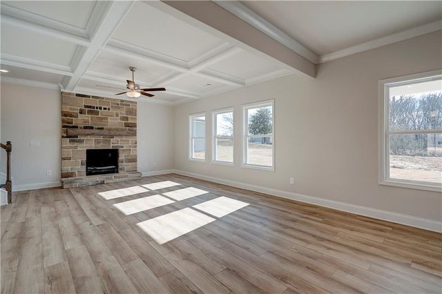 646 Winding Rose Drive, Hoschton, GA 30548