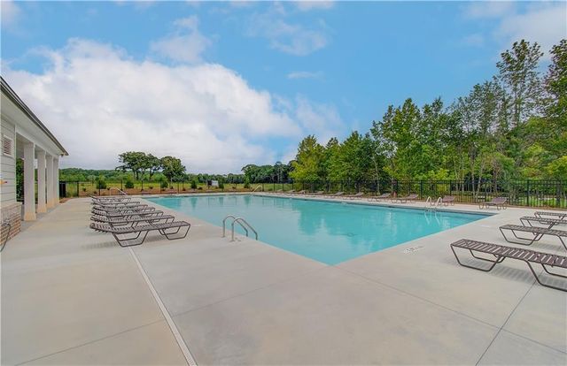 646 Winding Rose Drive, Hoschton, GA 30548