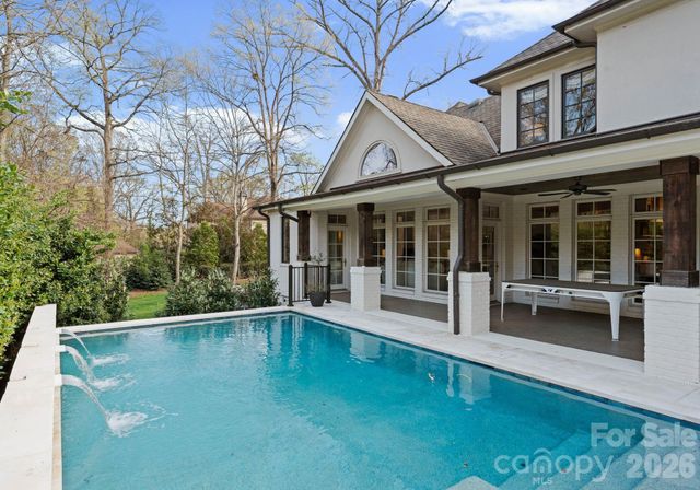 2043 Sharon Lane, Charlotte, NC 28211