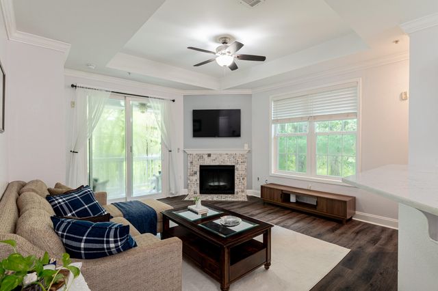 60 Fenwick Hall Alley 332, Johns Island, SC 29455