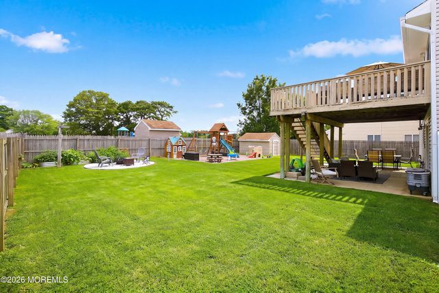5 Musket Avenue, Barnegat, NJ 08005