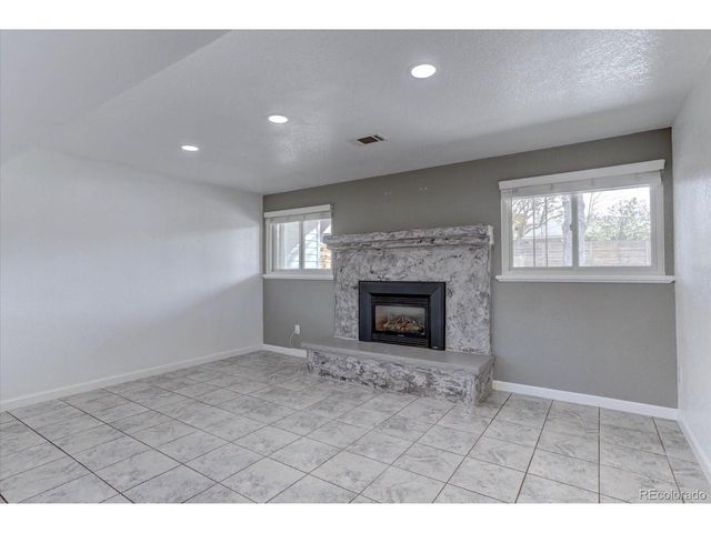 1292 S Vance St, Lakewood, CO 80232