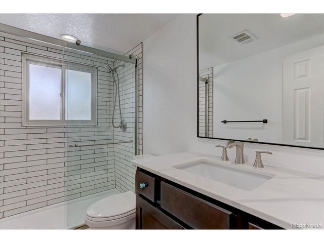 1292 S Vance St, Lakewood, CO 80232