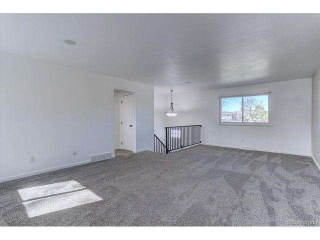 1292 S Vance St, Lakewood, CO 80232