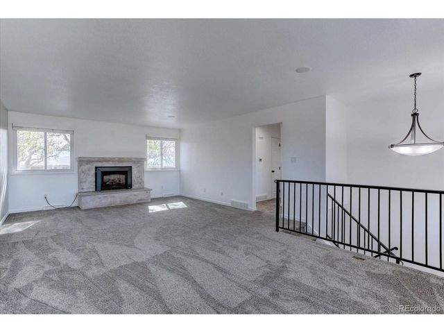 1292 S Vance St, Lakewood, CO 80232