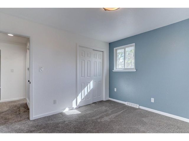 1292 S Vance St, Lakewood, CO 80232