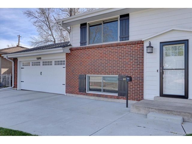 1292 S Vance St, Lakewood, CO 80232
