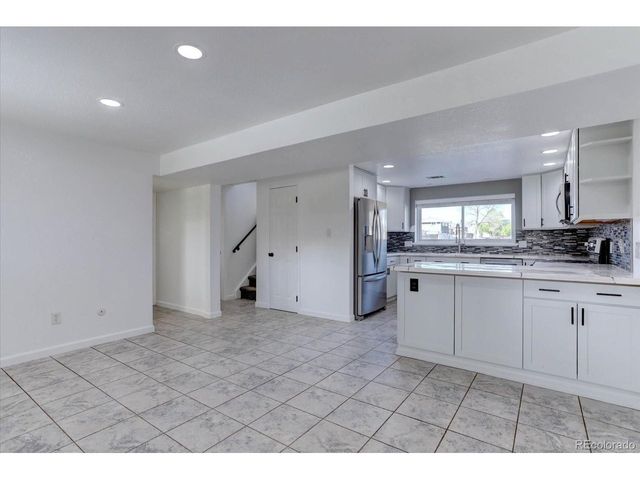 1292 S Vance St, Lakewood, CO 80232