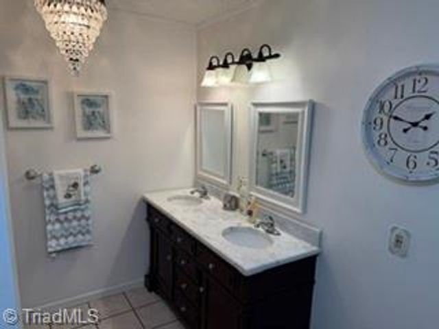 128 Hickory Hollow Road, North Wilkesboro, NC 28659