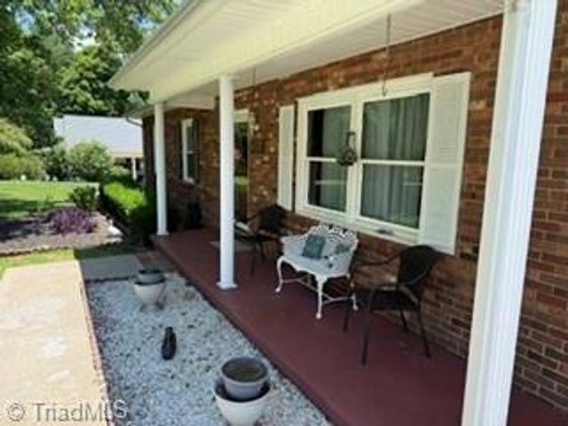 128 Hickory Hollow Road, North Wilkesboro, NC 28659