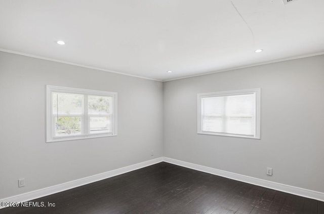 8040 HAMMOND Boulevard, Jacksonville, FL 32220