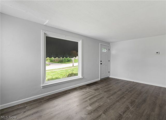 1514 37th Street NW, Canton, OH 44709