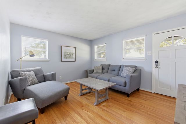 531 Summit Drive, Richardson, TX 75081