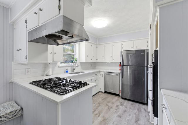 531 Summit Drive, Richardson, TX 75081