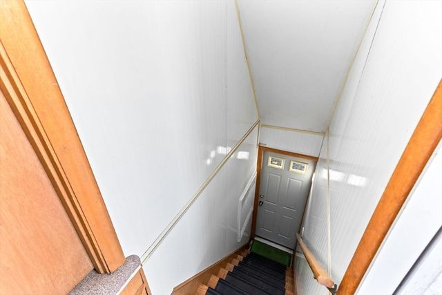 990 Pleasant St, Brockton, MA 02301