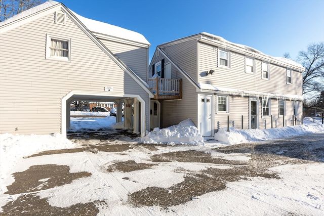 990 Pleasant St, Brockton, MA 02301