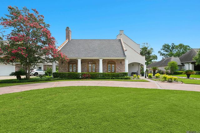 2237 Dove Hollow Dr, Baton Rouge, LA 70809